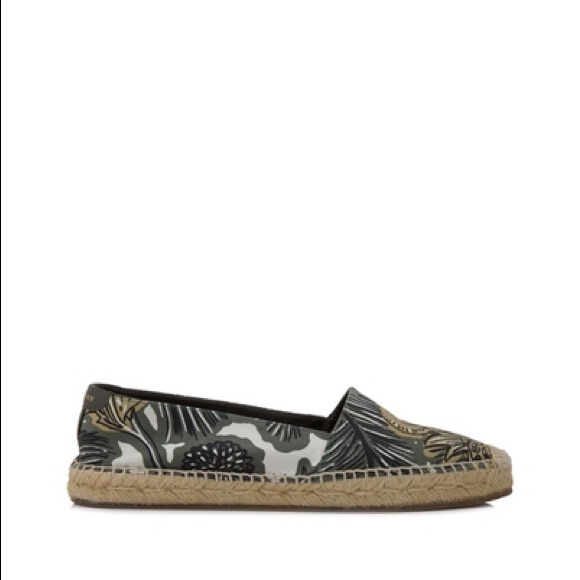 Burberry Floral Hodgeson Flo Flat Espadrilles - Picture 2 of 11